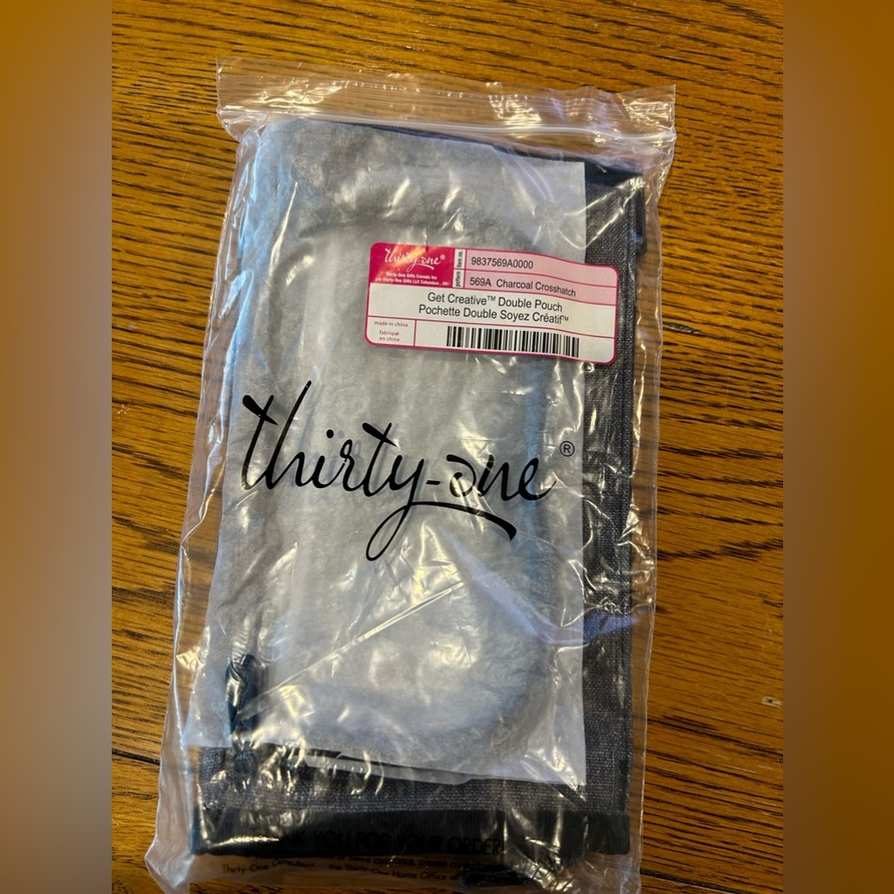 Thirty one get creative double pouch